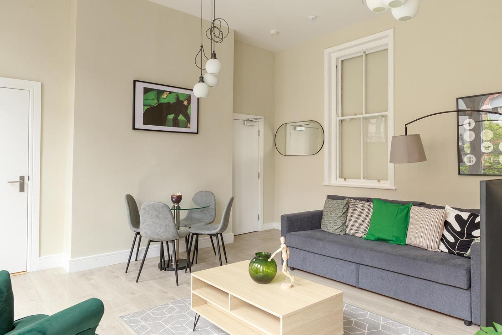 Standard Suite